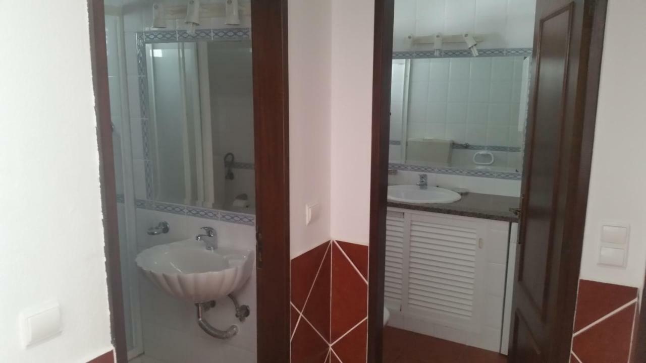 Paraiso Da Falesia Casa de Férias *