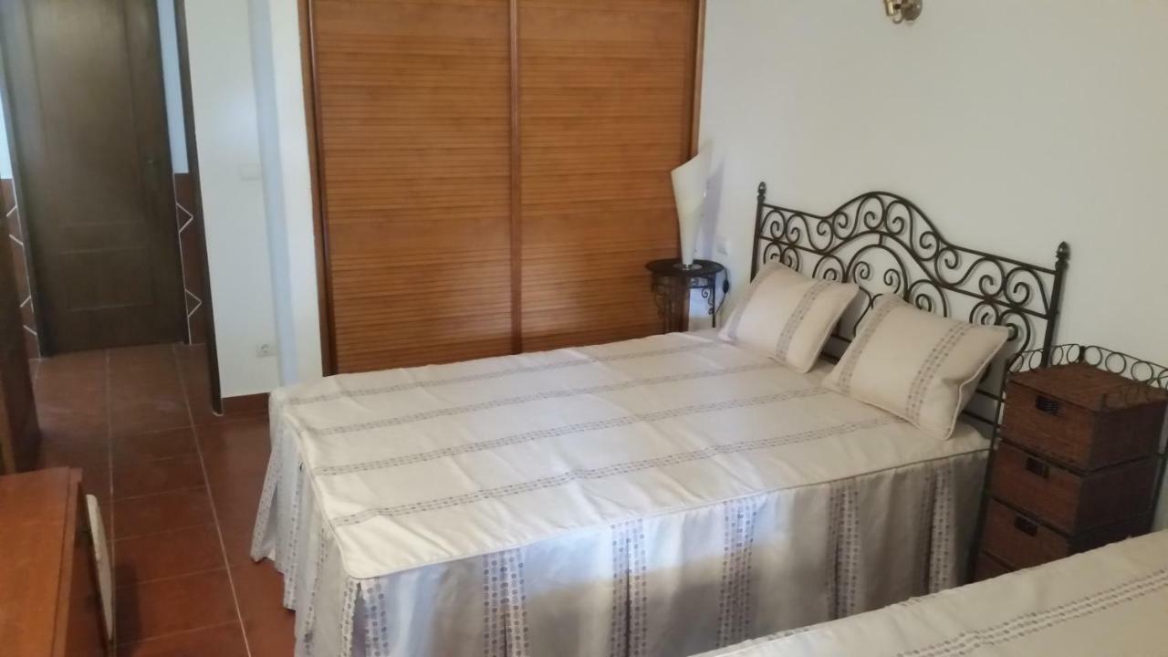 Paraiso Da Falesia Casa de Férias *